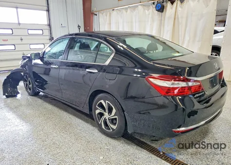 2016 Honda Accord Lx z USA, uszkodzony, nr VIN 1HGCR2F39GA099990